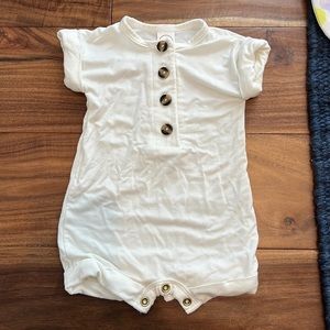 Lulu and company romper - 0-3 months